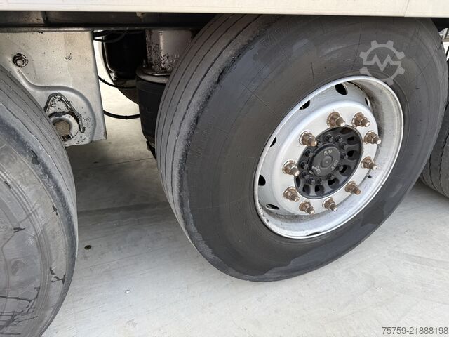 Reefer semitrailer Chereau CD38 ISO-Koffer 14m mit Thermo-King 0°C