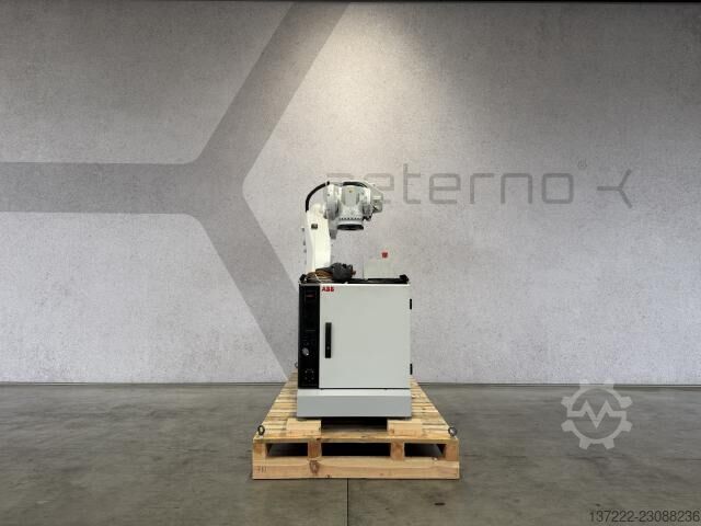 Refurbished Robot with 1 year warranty ABB IRB 6640-235/2.55