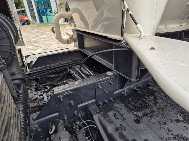 Vakuum-Druck-Lkw MAN TGS 26.480 / SPRITZER SILO / 24+28m3