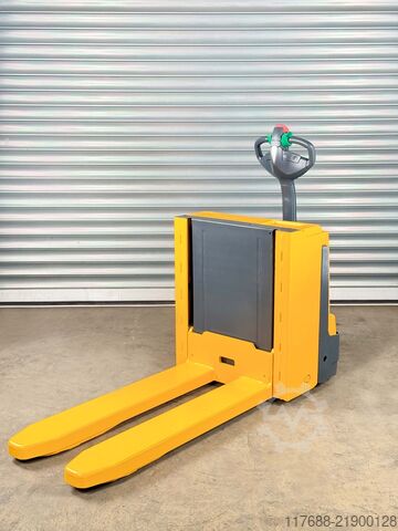 Low lift truck pedestrian Jungheinrich EJE C20 - Service Neu - Batterie 80% - Nur 1.443 Std.