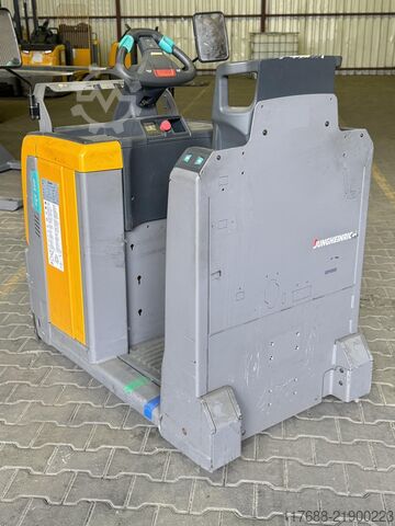 Tow tractor Jungheinrich EZS 350 - Nur 4.227 Std. - Bj. 2018