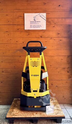 Compactor Bomag BR 95 Rüttelplatte NEU Aktion!