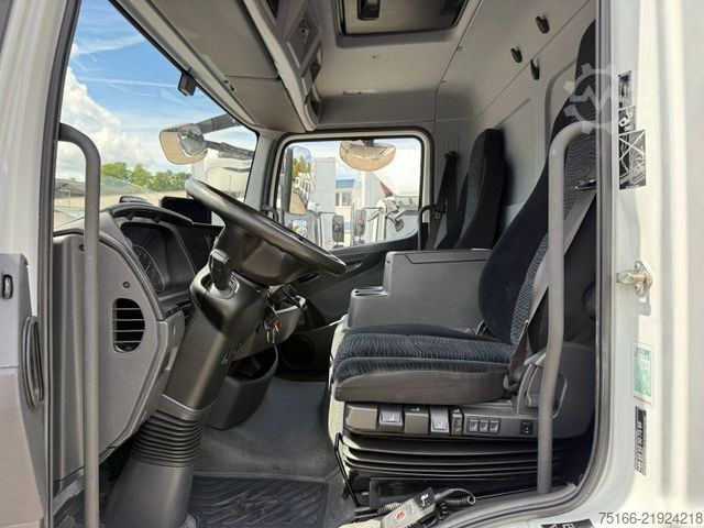 Box truck MERCEDES-BENZ ATEGO 918 L Koffer 5,10 m LBW 1,5 T*E 6D*NL 4 T