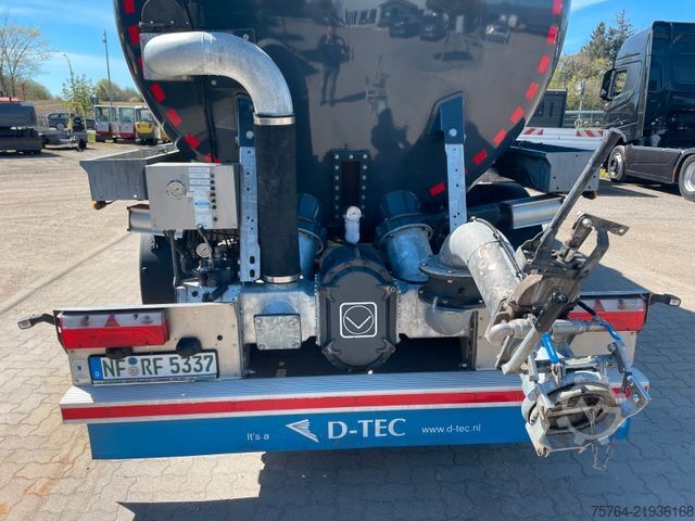 Tanker semitrailer D-TEC ca.  30m³ Gülletankauflieger/Gelenkt/ Auch Miete
