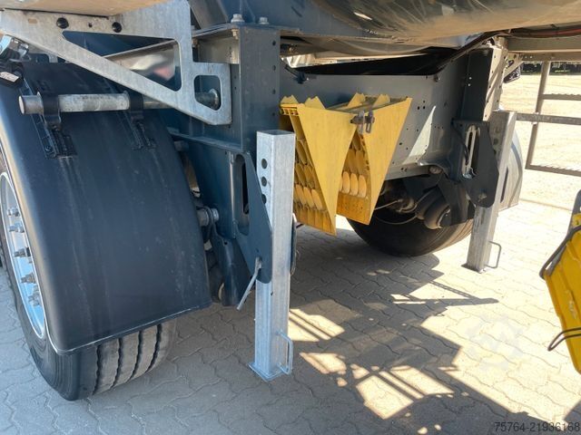 Tanker semitrailer D-TEC ca.  30m³ Gülletankauflieger/Gelenkt/ Auch Miete