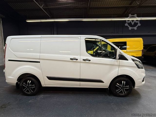 Kastenwagen FORD Transit Custom L1 Kasten AC Würth Regale AHK 2,5