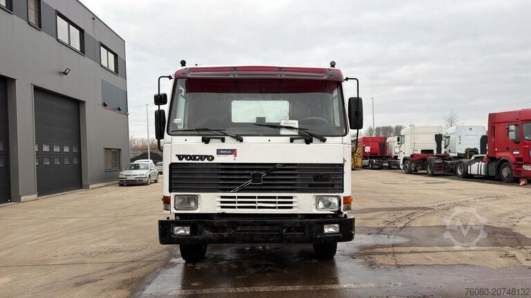 Fahrgestell mit Fahrerhaus Volvo FL 10 - 320 (POMPE MANUELLE / MANUAL PUMP / LAM...