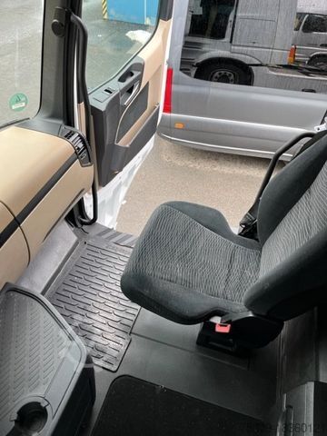 Volume tractor unit MERCEDES-BENZ 1845 LSnRL Low Liner - Standklima -