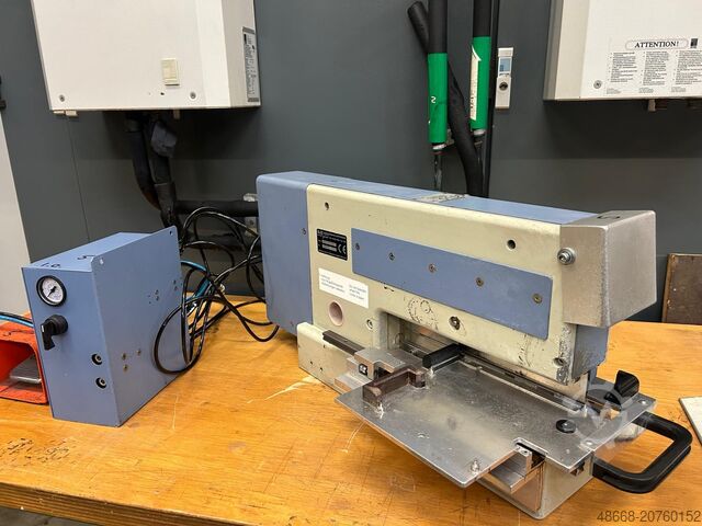 Nutzentrenner Leiterplattenbearbeitung BJZ NTM 300 NSL