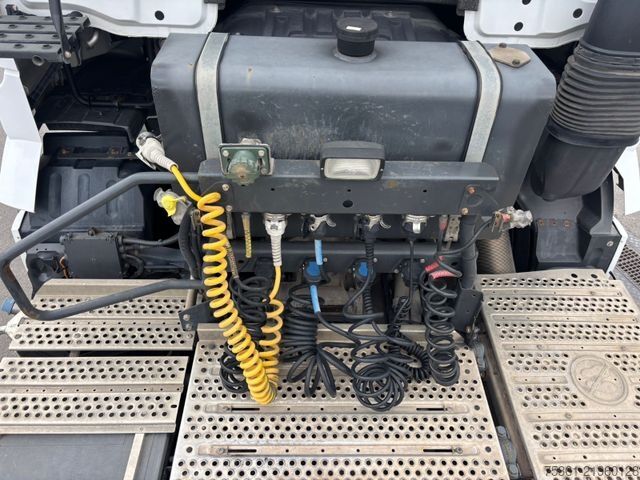 Standard tractor unit MERCEDES-BENZ Arocs 2658 6X4 EURO6 Retarder Kipphydraulik