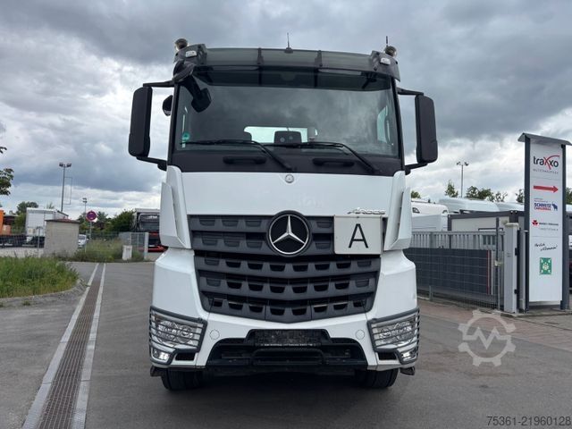 Standard tractor unit MERCEDES-BENZ Arocs 2658 6X4 EURO6 Retarder Kipphydraulik