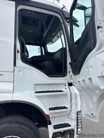 Standard tractor unit MERCEDES-BENZ Arocs 2658 6X4 EURO6 Retarder Kipphydraulik