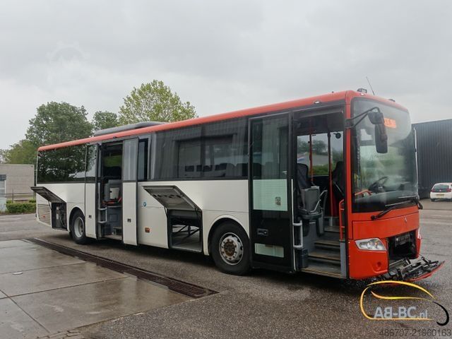 Motor coach MERCEDES-BENZ Intouro 49 Sitze Liftbus EURO 6