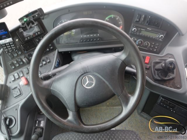 Motor coach MERCEDES-BENZ Intouro 49 Sitze Liftbus EURO 6