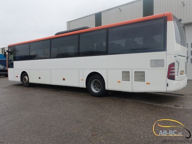 Motor coach MERCEDES-BENZ Intouro 49 Sitze Liftbus EURO 6