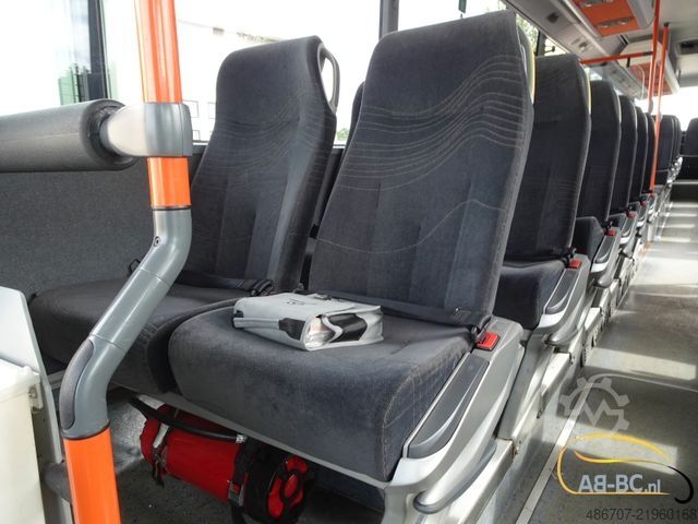 Motor coach MERCEDES-BENZ Intouro 49 Sitze Liftbus EURO 6