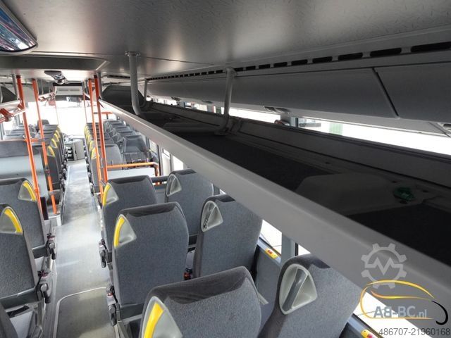 Motor coach MERCEDES-BENZ Intouro 49 Sitze Liftbus EURO 6