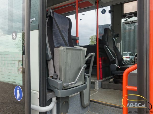 Motor coach MERCEDES-BENZ Intouro 49 Sitze Liftbus EURO 6