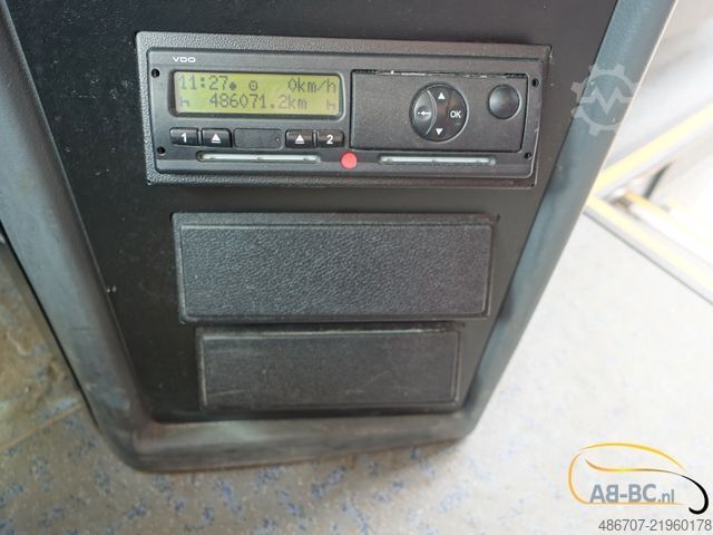 Motor coach MERCEDES-BENZ Intouro 49 Sitze Liftbus EURO 6