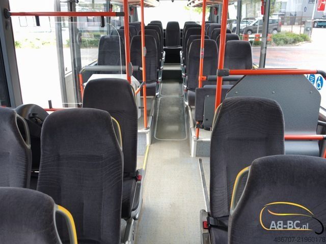 Motor coach MERCEDES-BENZ Intouro 49 Sitze Liftbus EURO 6