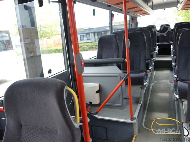 Motor coach MERCEDES-BENZ Intouro 49 Sitze Liftbus EURO 6