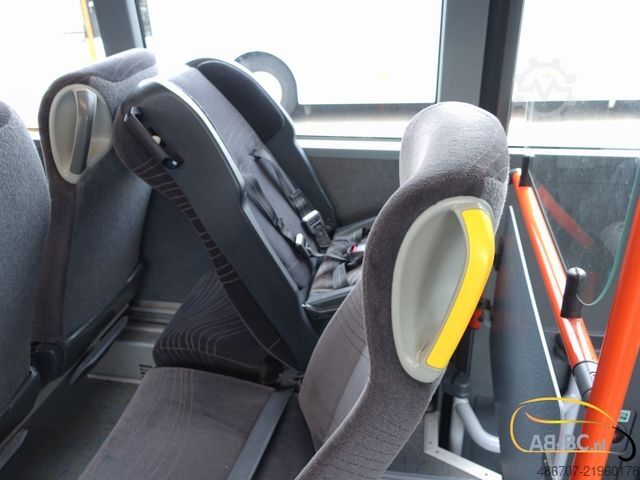 Motor coach MERCEDES-BENZ Intouro 49 Sitze Liftbus EURO 6