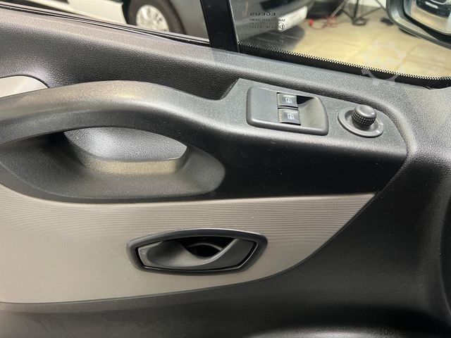 Panel van RENAULT Trafic dCi *Klima*Garantie*1.Hand*Kamera*