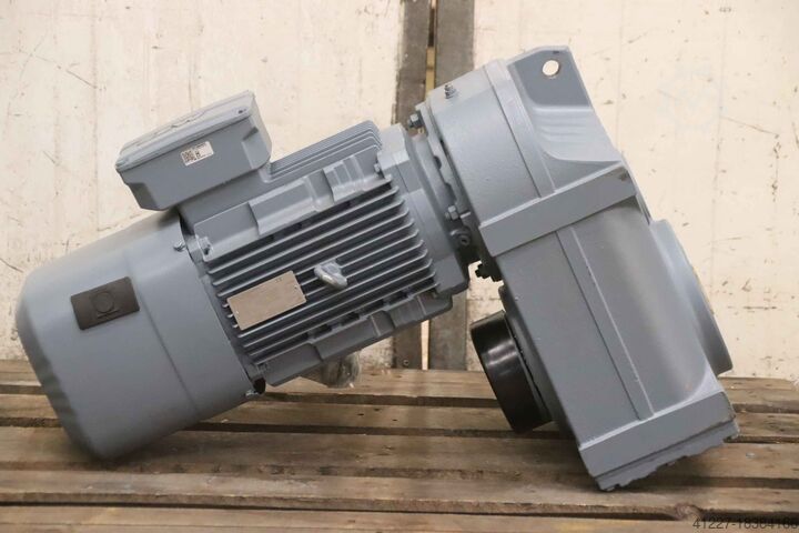 Gear motor 7.5 kW 50 rpm SEW-Eurodrive FH87/G DRN132M4/BE11HF/TF
