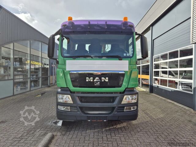 MAN TGS 26.400 6X2 Pritsche/ Crane Terex 210.2-A13 Remote MAN TGS 26.400 6X2 Pritsche/ Crane Terex 210.2-A13 ...