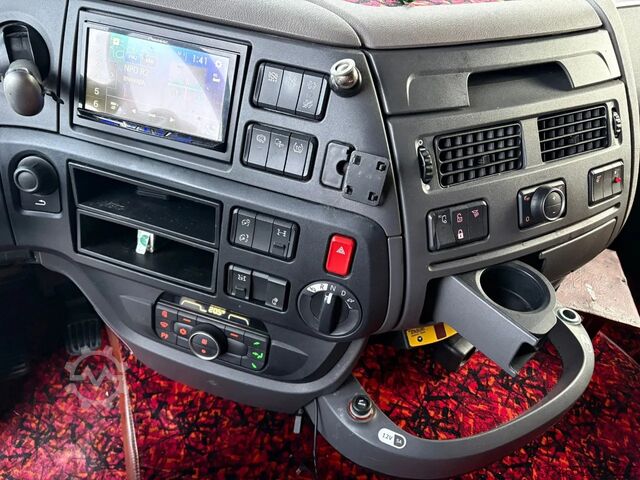 Standard-SZM DAF XF 530 FT Euro6 intarder