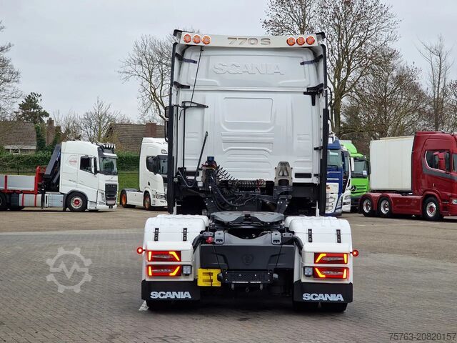 Standard-SZM Scania 770S V8 NGS Highline 6x2/4 - New - Old dashboar...
