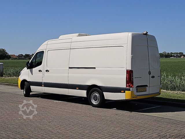 Reefer van MERCEDES-BENZ SPRINTER 314 koelwagen EURO6