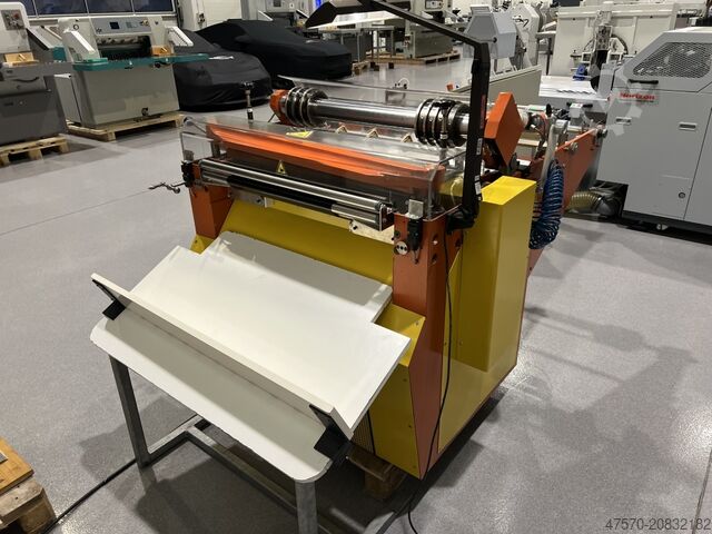 Papierschneidemaschine Robust 800 Roll-to-Sheet Slitter
