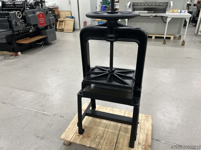 Buchbindereimaschine Bookbinding Press 50×40 with Base