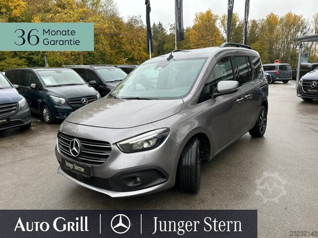 Kleinbus Mercedes-Benz T 180 d PROGRESSIVE Navi SHZ LEDLicht RfKam