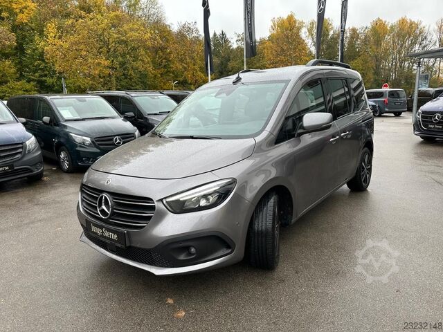 Kleinbus Mercedes-Benz T 180 d PROGRESSIVE Navi SHZ LEDLicht RfKam