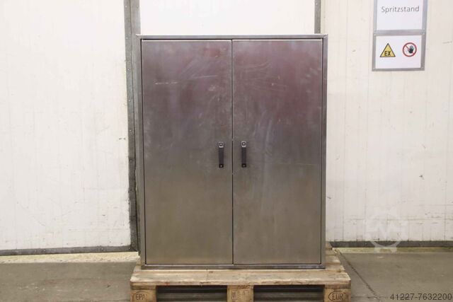 Werkzeugschrank VA Edelstahl 1050/220/H1320 mm