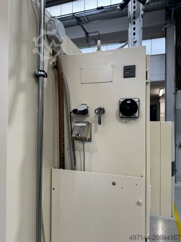 Vertikales Bearbeitungszentrum CHIRON FZ18S