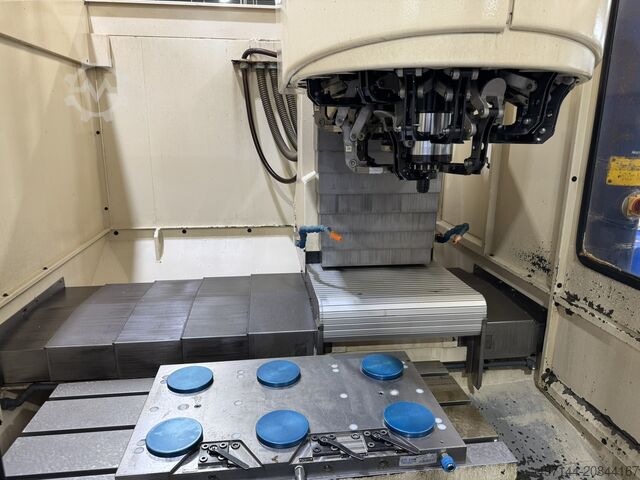 Vertikales Bearbeitungszentrum CHIRON FZ18S