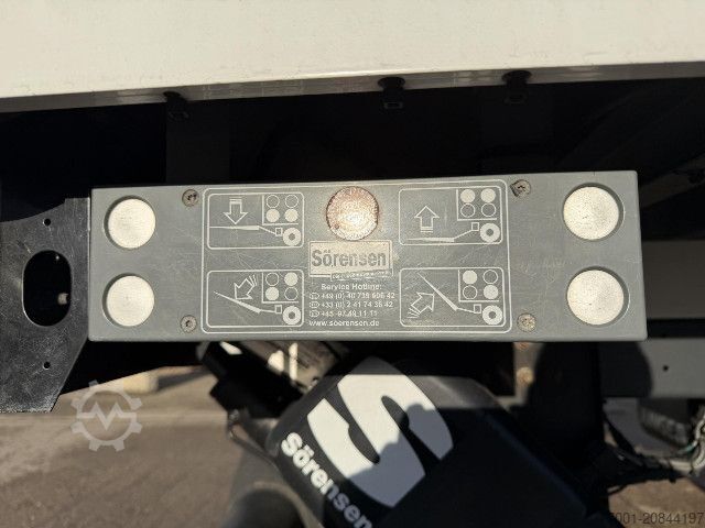 Transporter mit Koffer IVECO 35C16H Klima, Radio, Garantie