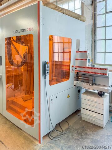 Bearbeitungszentrum mit Durchlauf HOLZ-HER EVOLUTION 7405 4mat