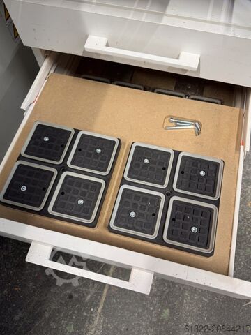 Bearbeitungszentrum mit Durchlauf HOLZ-HER EVOLUTION 7405 4mat