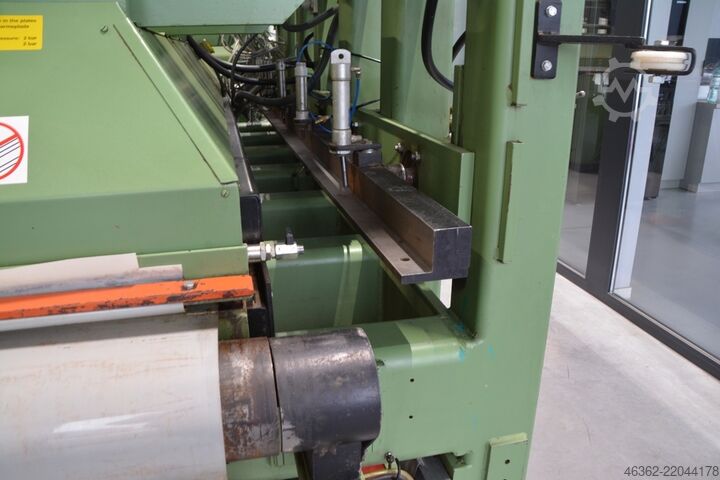 Through-feed press with side pressure Kallesoe PRASA DO KLEJENIA  LV 351