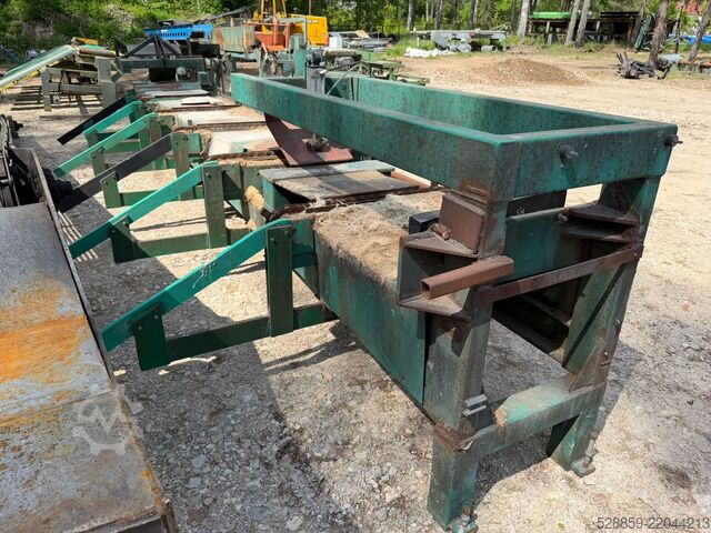 Board cross conveyor  