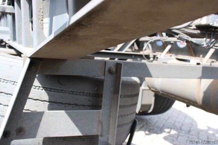 Container transportation Burg 3x SAF