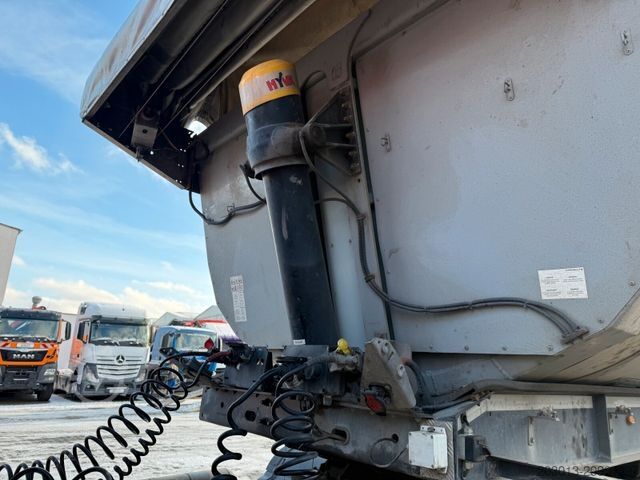 Tipper semitrailer SCHWARZMÜLLER SK SM 5198 Kippauflieger 3 ACHS
