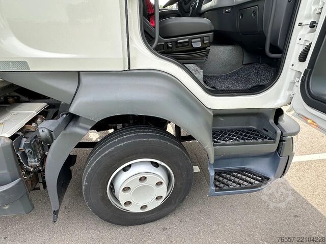 Schiebeplane Renault D240.12. EURO6. 11-2021.