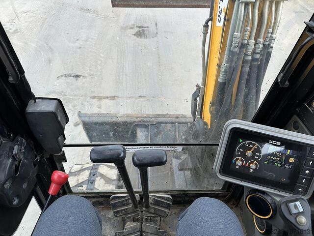 Mini-Bagger JCB 48Z-1