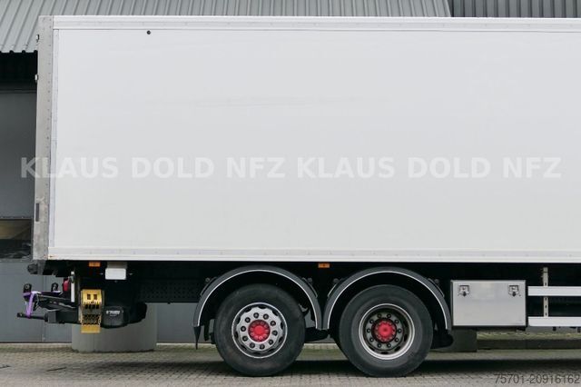 Box truck MERCEDES-BENZ Actros 2548 Koffer Lift-/Lenkachse Motor Defekt
