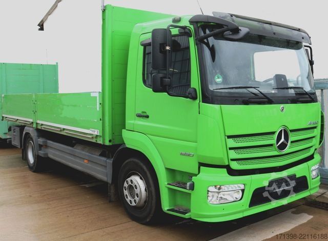 Flatbed truck MERCEDES-BENZ Atego 1530 PRITS. + AHK + KLIMA + EU6 nur 99tkm